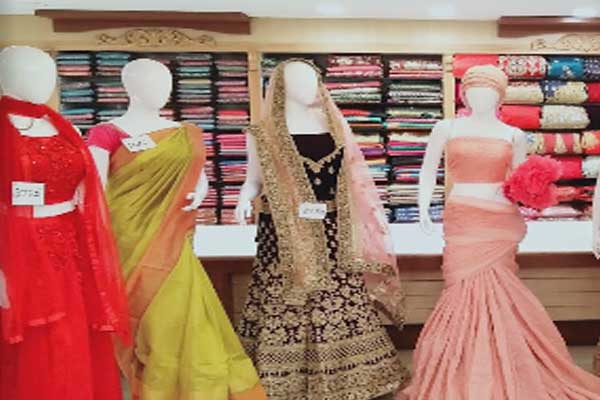 Ankur Sarees , P.Road , Kanpur , Sarees , Lehangas , Suits Showroom -  YouTube