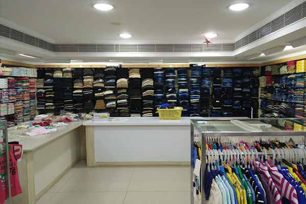 Kalyan Silks - Best Textiles Shops in Chittur