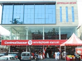 Are you searching for best Supermarkets and bazaar , Hypermarket in Palakkad Kerala ?. Click here to get Centreal Bazaar  contact address and phone numbers